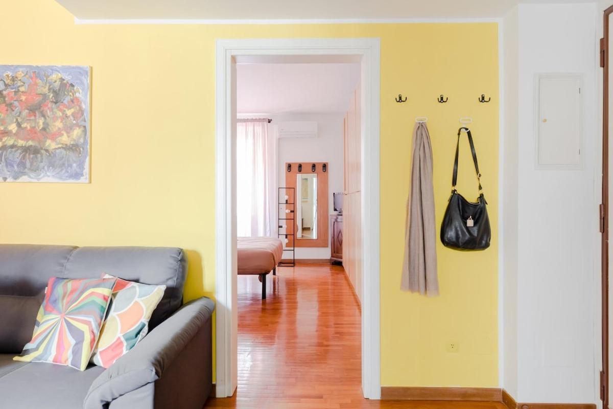 Apartment Casa Buonarroti, Rome, Center, Elegant And Quiet