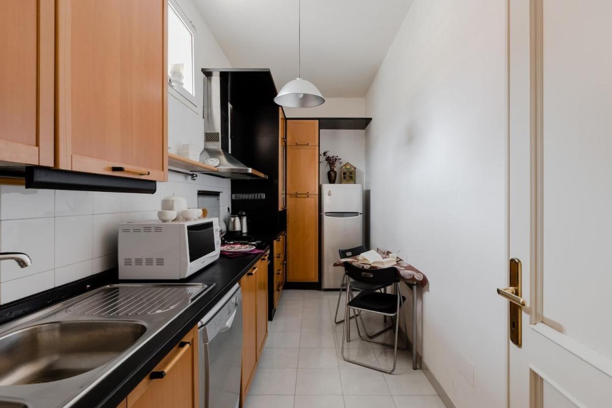 Apartment Casa Buonarroti, Rome, Center, Elegant And Quiet Rom