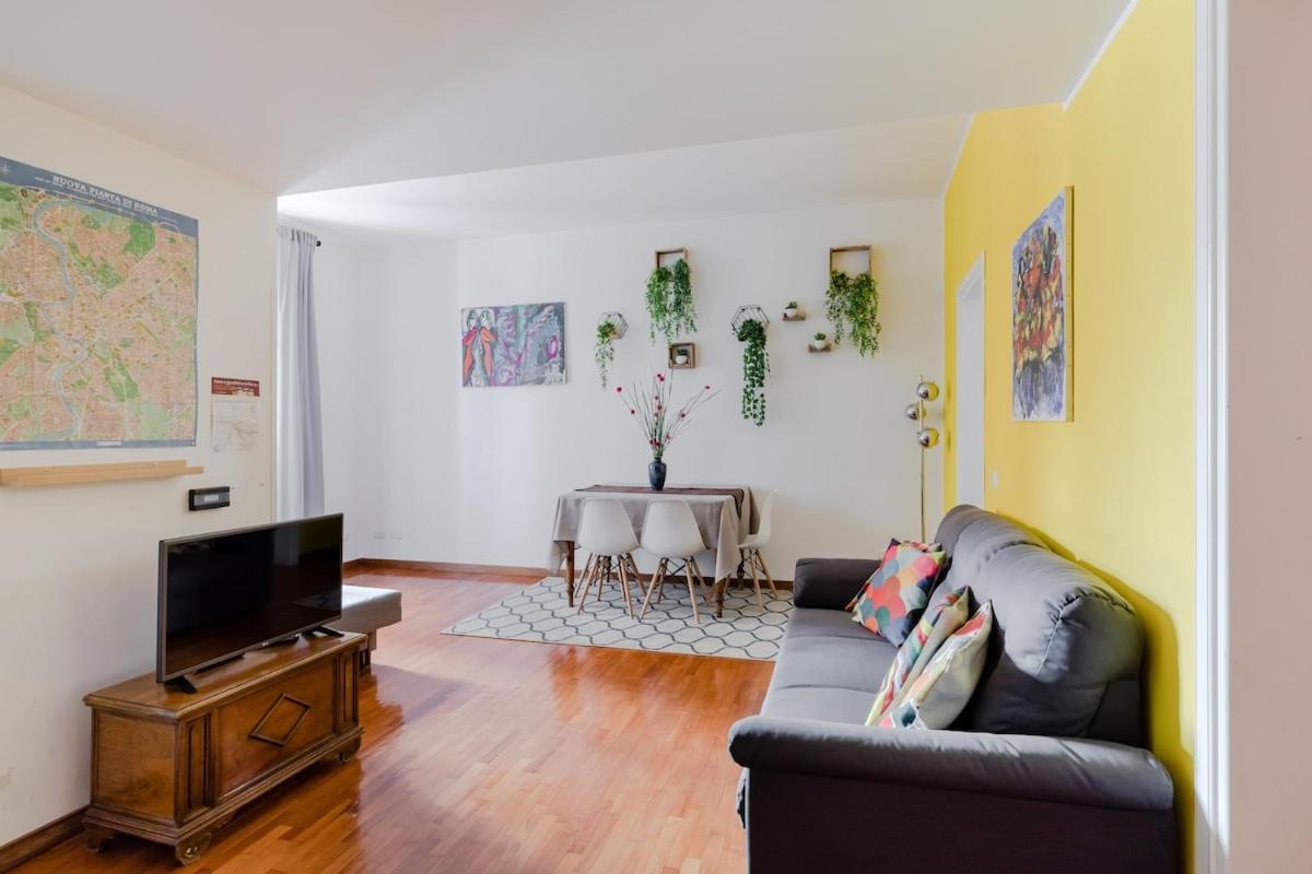 Casa Buonarroti, Rome, Center, Elegant And Quiet Apartment *